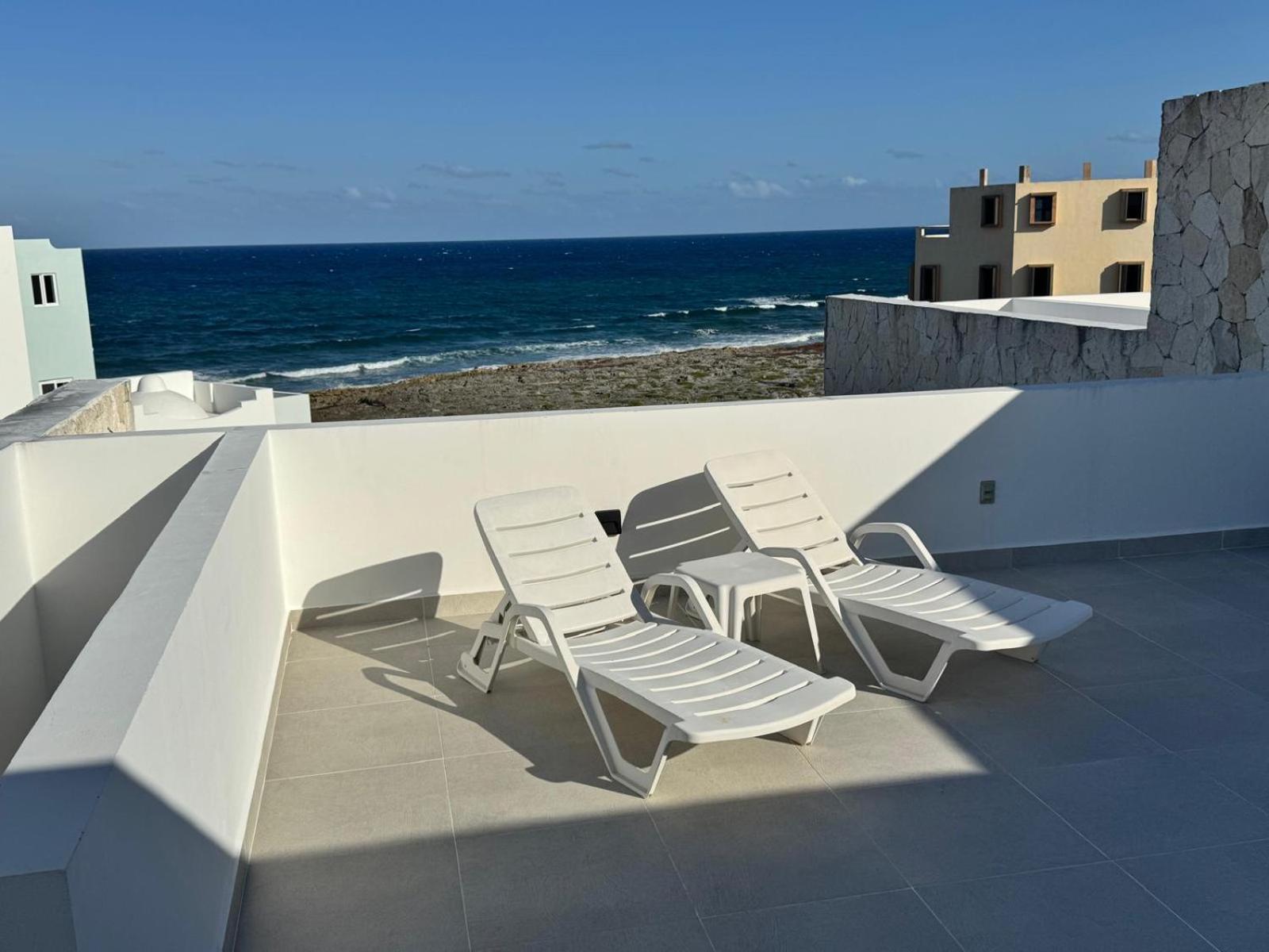 Casa Blanca By The Caribbean Sea Lägenhet Akumal Exteriör bild